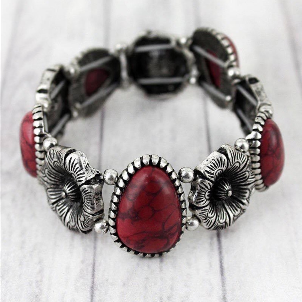 Coral Stone & Silver Flowers Stretch Bracelet